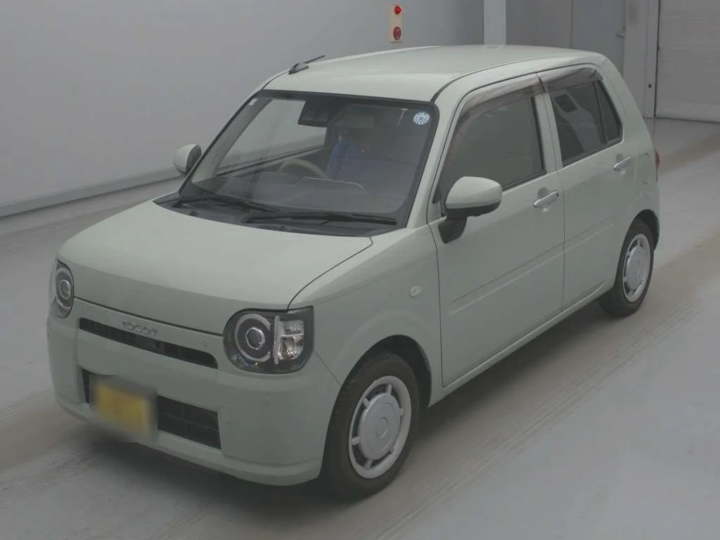Daihatsu Mira Tocot LA560S 2021